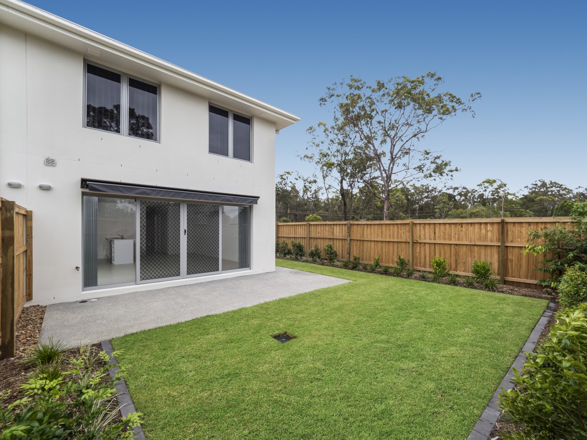 Warwick Terraces, Pimpama