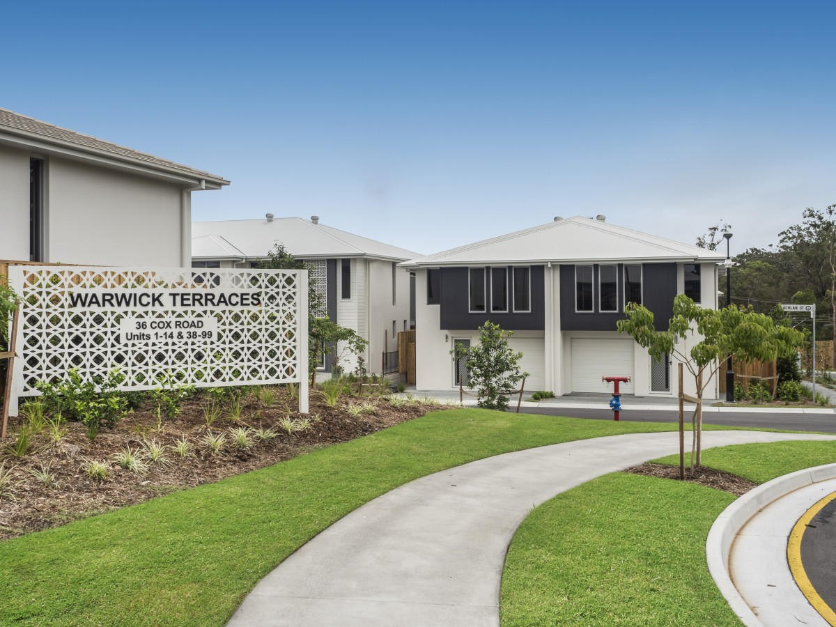 Warwick Terraces, Pimpama