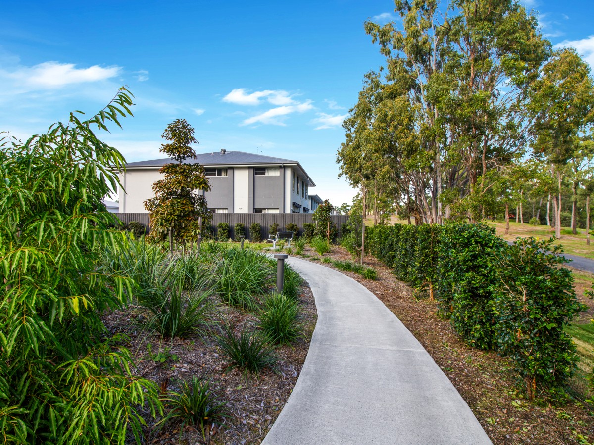 Urbane, Pimpama