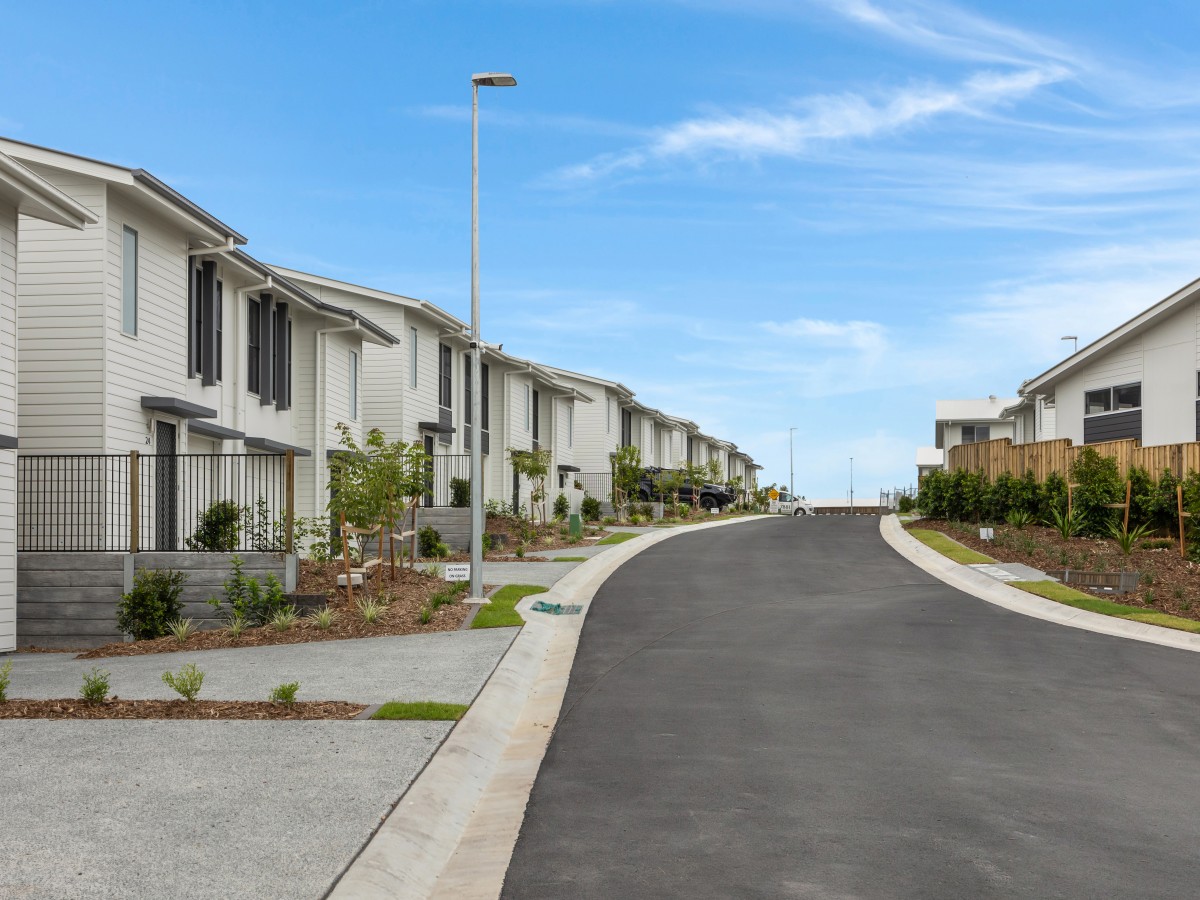 The Crest Residences, Pimpama